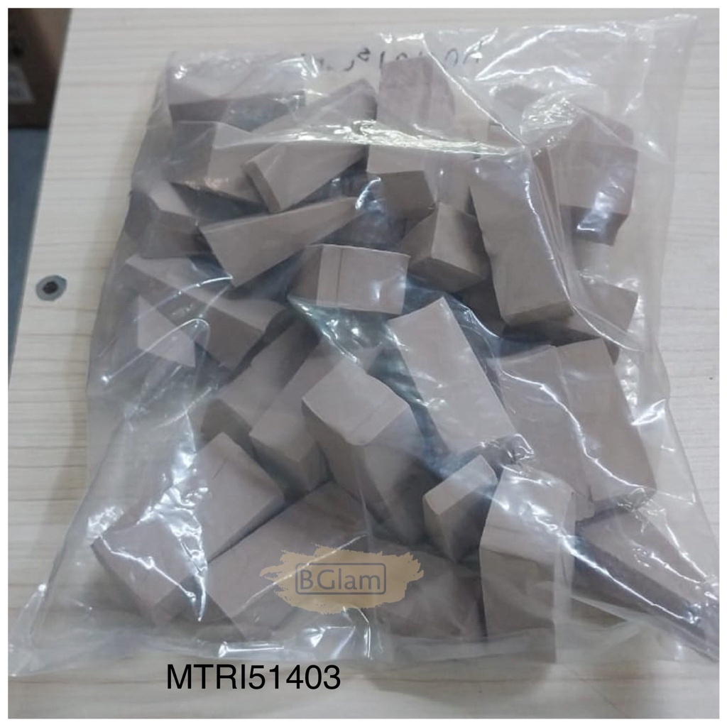 50pcs Brown Disposable Makeup Sponge Wedges