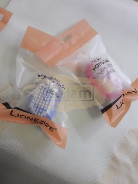 Lionesse Pumice Stone with brush PS-22